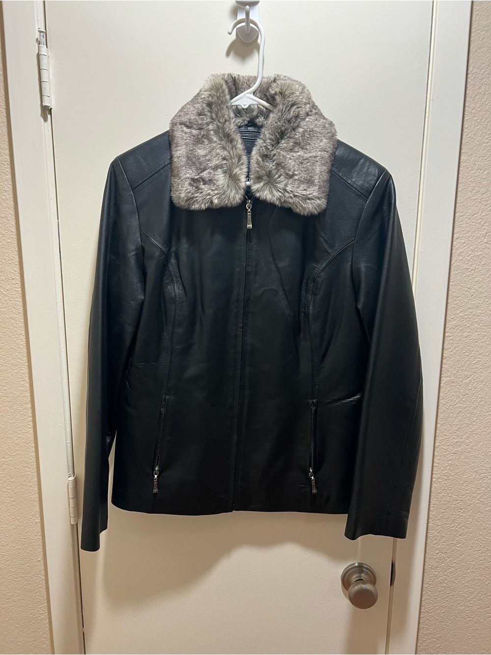 Lee Black Leather Jacket with Gray Faux Fur Collar